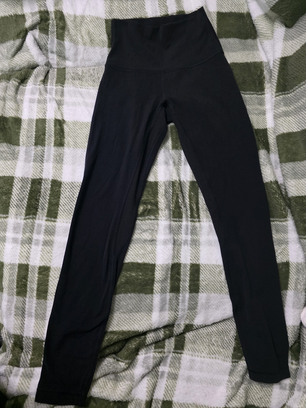Lululemon Align Pant II 25" leggings (Black, Size 2)